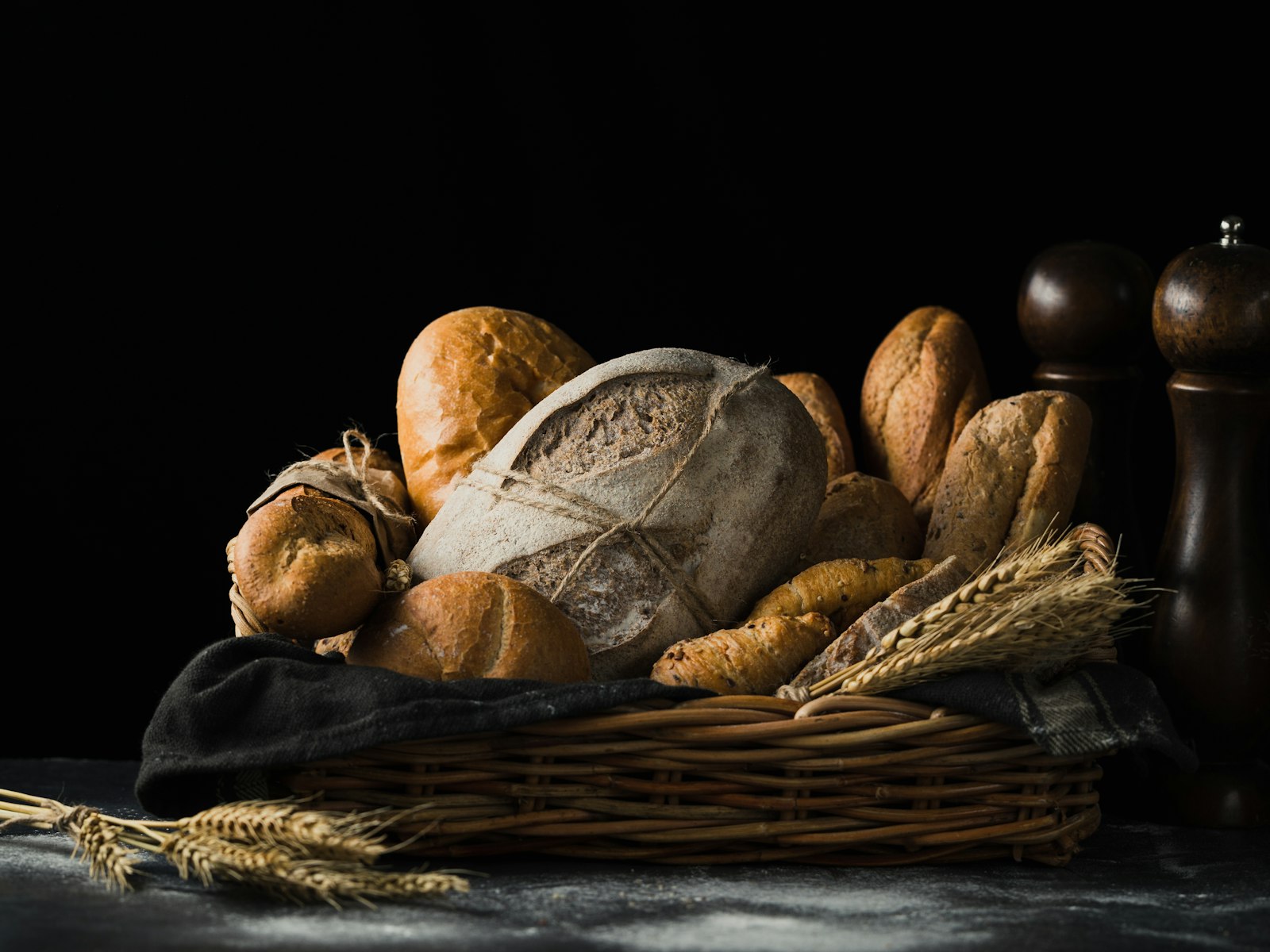 Pagnotte di pane appena sfornate